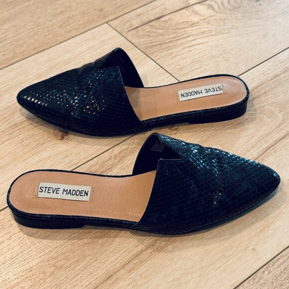 Steve Madden Women's Size 7 Ally Pointy Mule Slip-On Shoe, Navy Blue Snakeskin - Picture 7 of 9